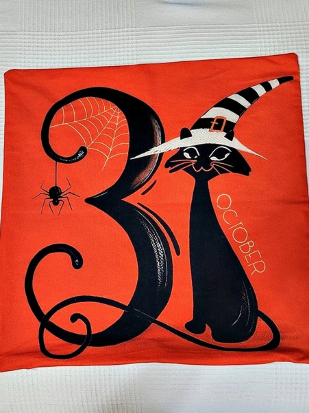 🎁 Free with purchase of $25+ / Black Cat Halloween Pillow Cover